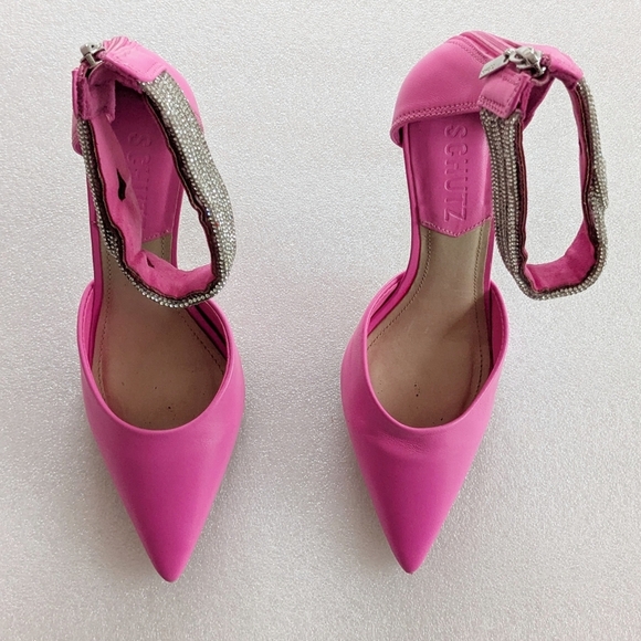 Schutz Linara Napa Leather Pump - Picture 3 of 8